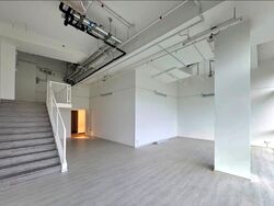 Woods Square (D25), Office #623049301